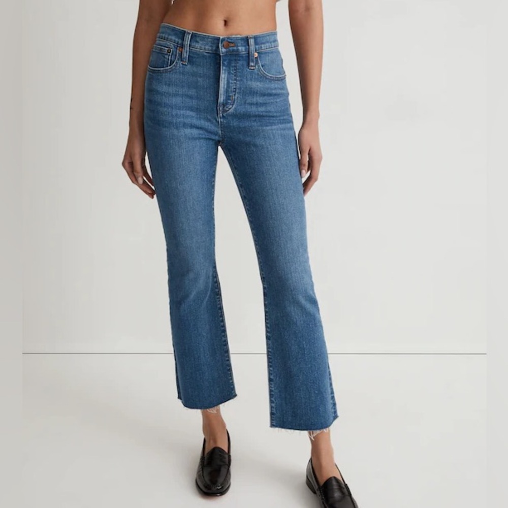 Madewell mid rise kick out crop jeans size 26